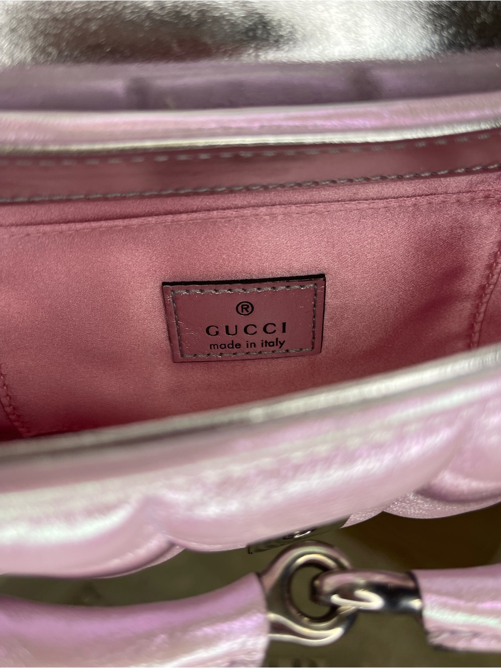EUC Gucci Horsebit Chain Shoulder Bag Pink Iridescent Vertical Matelasse Quilted - Picture 15 of 16
